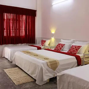 Quang Saigon Hotel- 40-7 Bui Vien-walking Street Ho Chi Minh